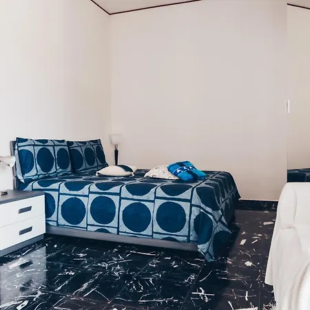 273 - Casa Ivanoe, 500metri Dal Mare E Le Spiagge Di Lejlighed Imperia